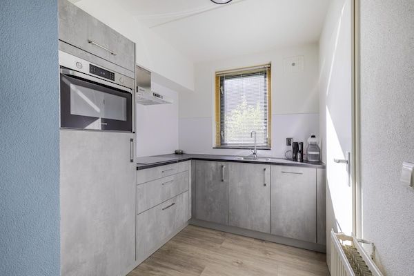 Keuken - 4-persoons bosbungalow in Ewijk in Ewijk (5)