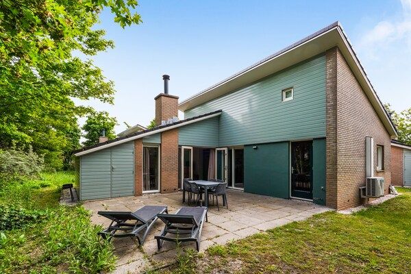 Buitenkant - Landal Vakantiepark, Park Kijkduin, huisje 151 in Den Haag (2)