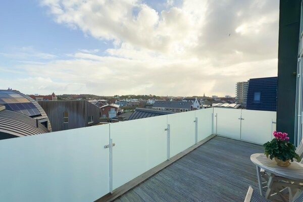 Terras - Luxe appartement aan het strand voor 5 personen in Egmond aan Zee (3)
