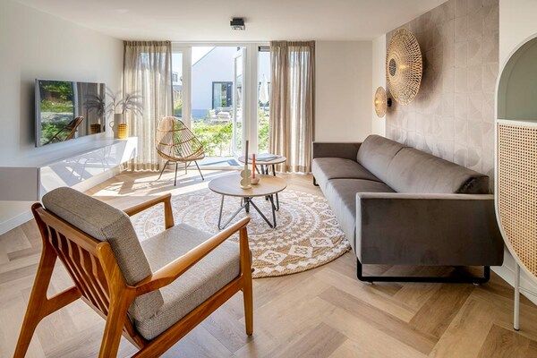 Woonkamer - Vakantiehuis nabij de Noordzee voor 6 personen in Sint Maarten (5)