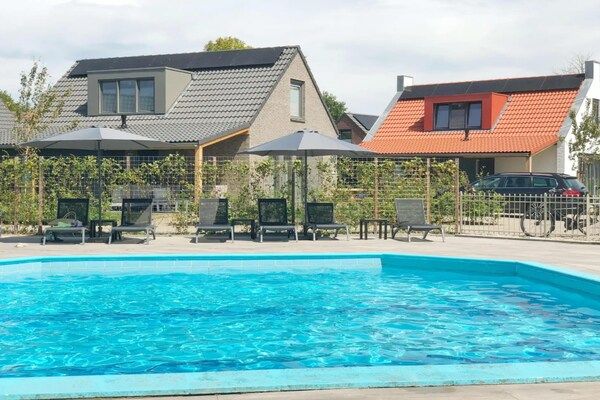 PoolOfHouse - Vakantiehuis nabij de Noordzee voor 6 personen in Sint Maarten (4)