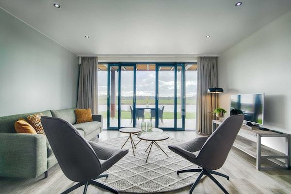Woonkamer - Wellness-ontspanning aan de Vecht in Dalfsen (2)
