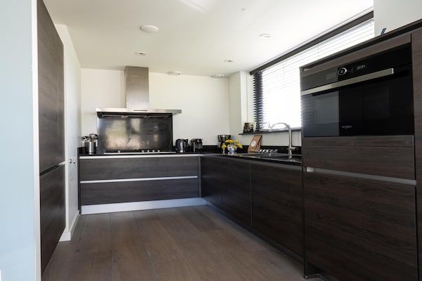 Keuken - Dune Retreat met privésauna in Egmond aan den Hoef (4)