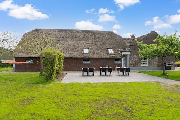 Buitenkant - Prachtige nieuwe groepswoning met panoramisch uitzicht in Montfoort (1)