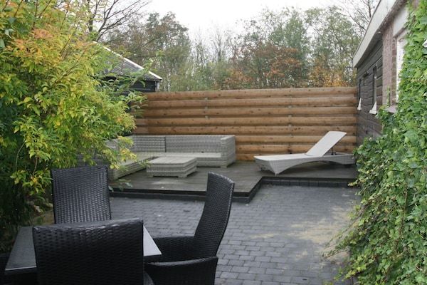 Untagged - Vakantiehuis in Wierum met zwembad in wierum (2)