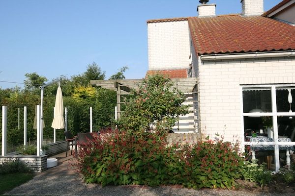 Untagged - Comfortabel vakantiehuis met tuin in De Cocksdorp (2)