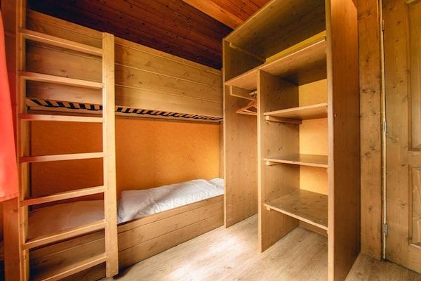 Slaapkamer - Huisje in Mexicaanse Stijl in Slagharen in Slagharen (3)