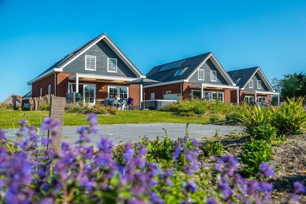 Untagged - Watervilla MIVA Wellness 6 in Medemblik (1)