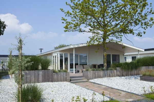 Untagged - Vakantiehuis in Breskens met terras in Breskens (1)