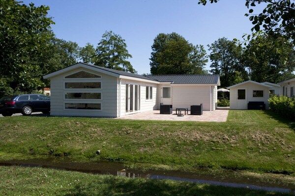 Untagged - Vakantiehuis in Velsen-zuid met terras in Velsen-zuid (1)