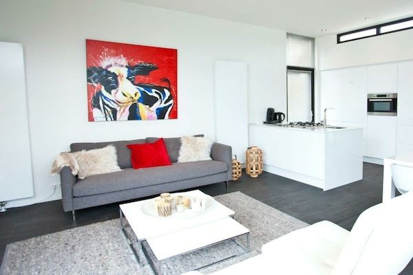 Untagged - Cube Exclusief 4 in Nieuwvliet (2)