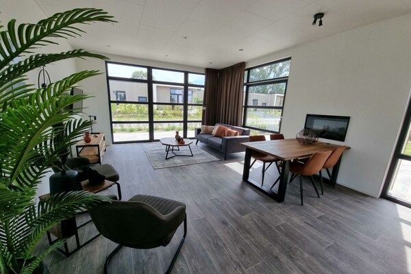 Untagged - Kubus Maximaal 4 || Biedhuizen in Biddinghuizen (5)