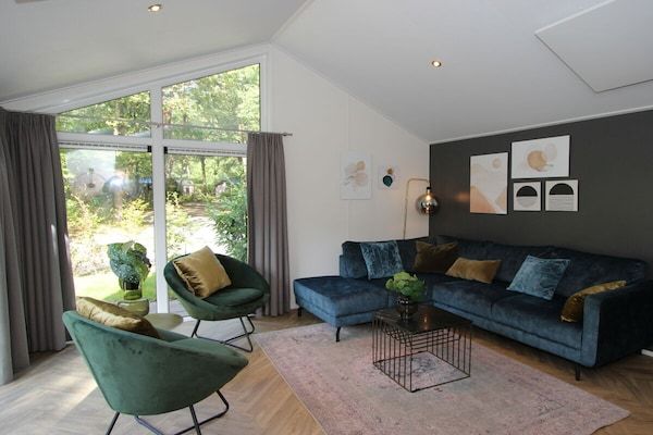 Untagged - Vakantiehuis in ruïne met terras in Ruinen (4)
