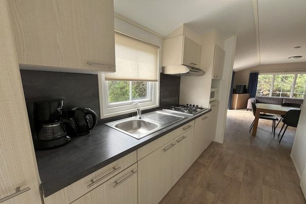 Keuken - Fijne Villetta op hartje Texel in Den Burg (4)