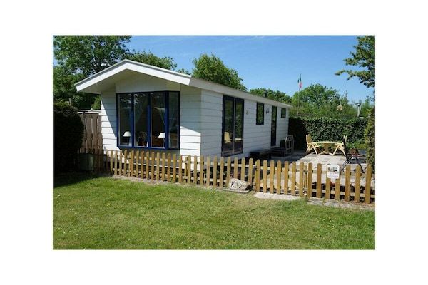 Untagged - Vakantiehuisje in Makkum met zwembad in Makkum (1)