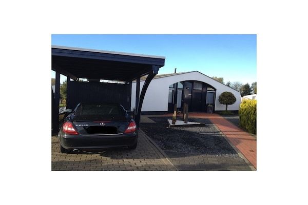 Untagged - Bungalow in Lemmer met zwembad in Lemmer (3)