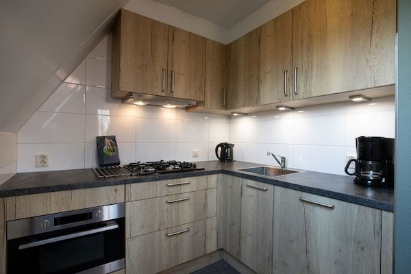 Keuken - Vakantiehuis in Meeussen met eigen tuin in Plasmolen (4)