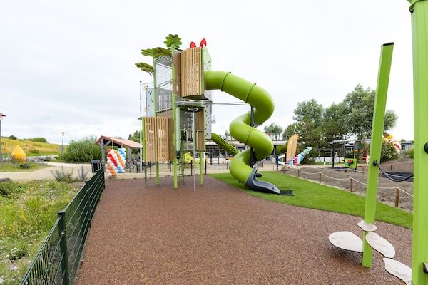 Park - Bungalow in Nederland met Duin Tuin in 's-Gravenzande (5)