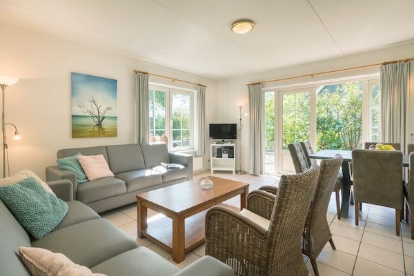 Woonkamer - Ruime Natuurvilla, Paasloo in Paasloo (3)