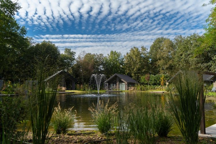 Parkfaciliteiten bij Vakantiepark Latour 6 in Oirschot