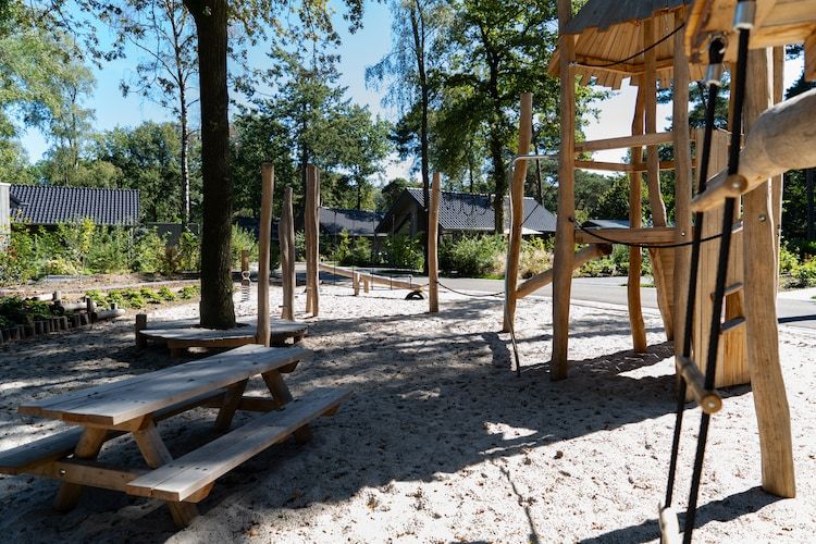 Parkfaciliteiten bij Vakantiepark Latour 4 in Oirschot